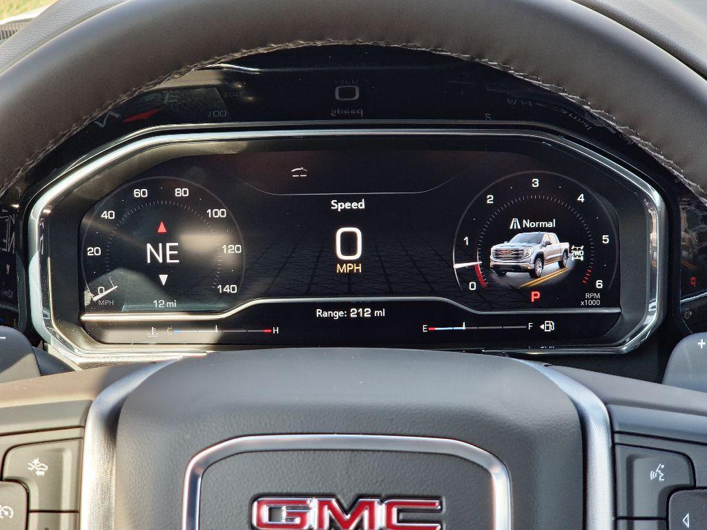 new 2025 GMC Sierra 1500 car, priced at $54,979
