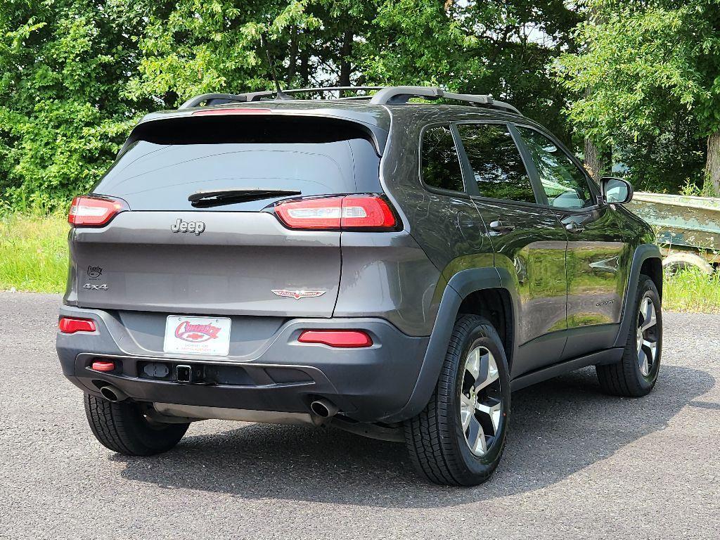 used 2014 Jeep Cherokee car, priced at $9,900
