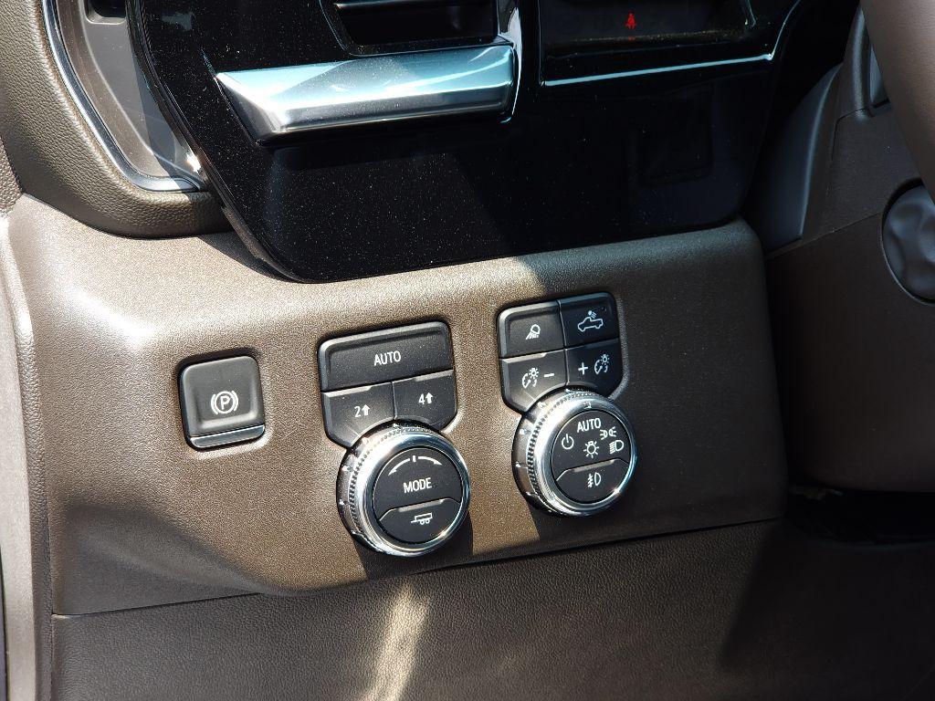 new 2025 GMC Sierra 1500 car, priced at $54,013