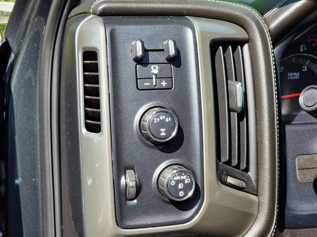 used 2018 Chevrolet Silverado 2500 car, priced at $44,250