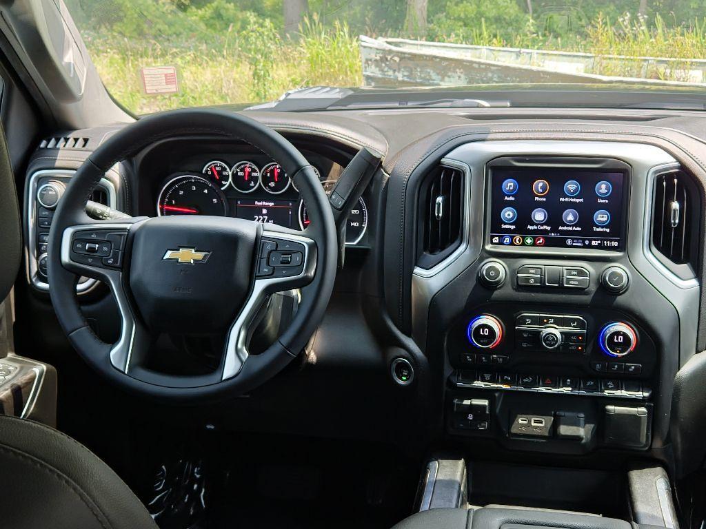 used 2022 Chevrolet Silverado 2500 car, priced at $45,250