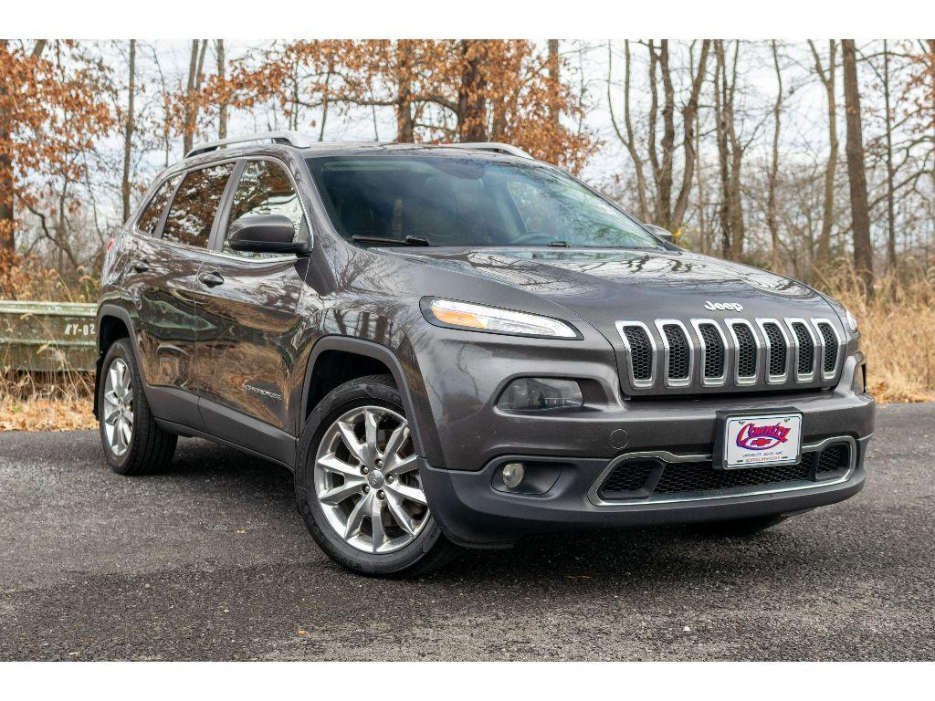 used 2014 Jeep Cherokee car, priced at $9,500