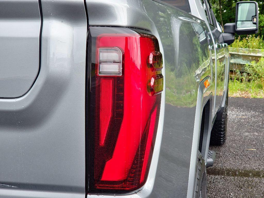new 2025 GMC Sierra 2500 car, priced at $90,882