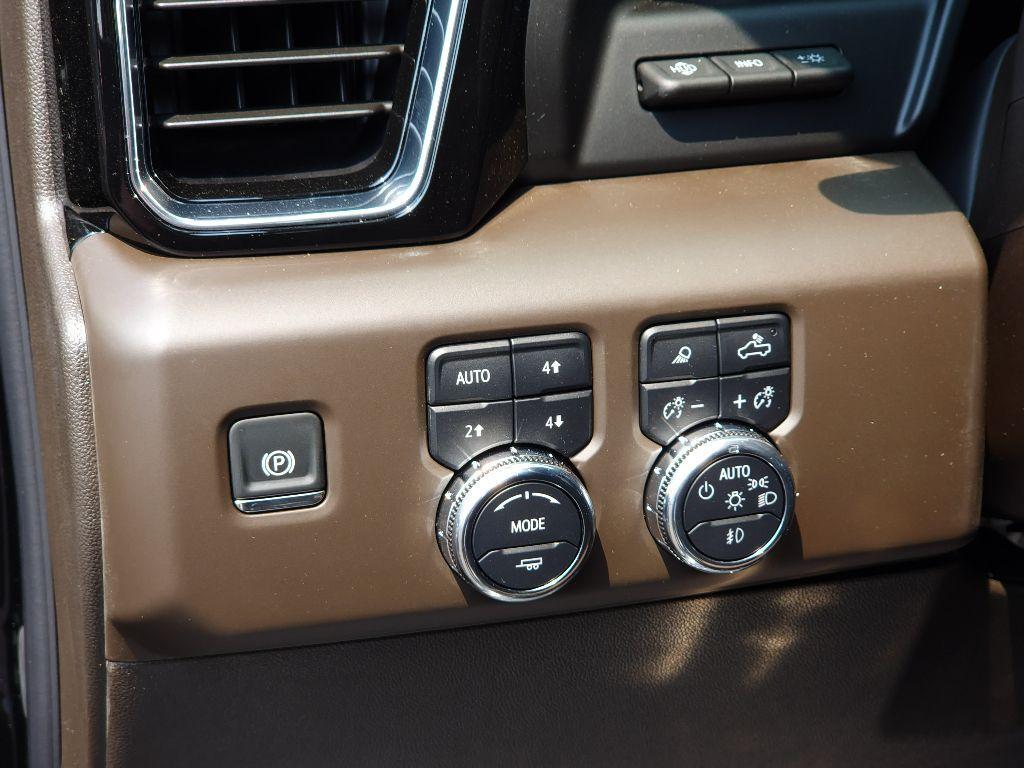 new 2025 GMC Sierra 1500 car, priced at $64,116
