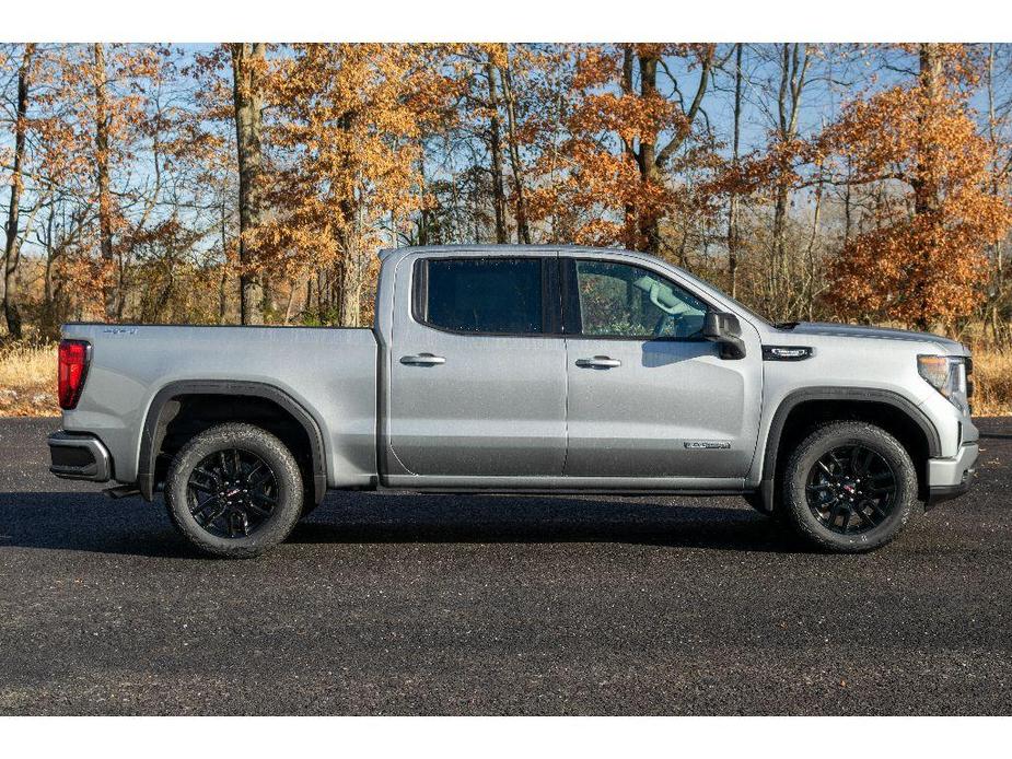 new 2025 GMC Sierra 1500 car, priced at $57,699