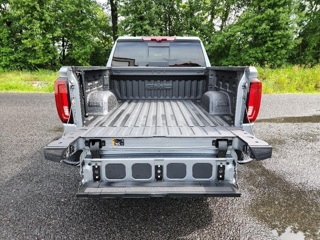 new 2025 GMC Sierra 1500 car, priced at $61,246