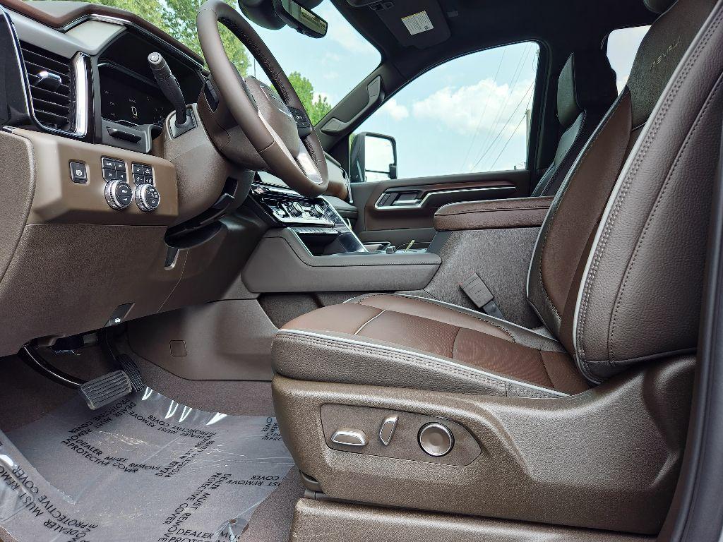 new 2025 GMC Sierra 2500 car, priced at $83,257