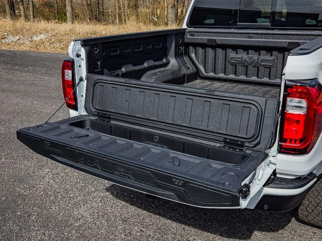 new 2025 GMC Canyon car, priced at $58,452