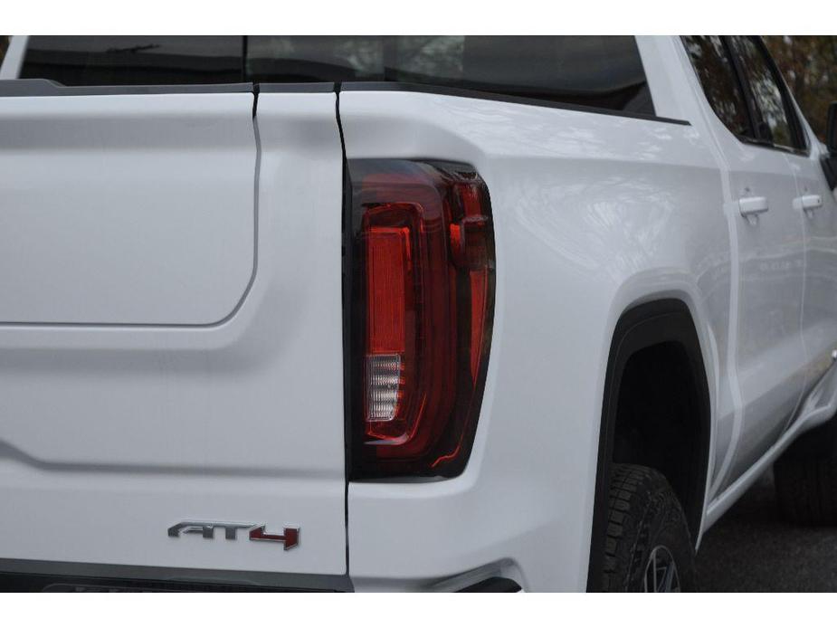 new 2025 GMC Sierra 1500 car, priced at $64,674