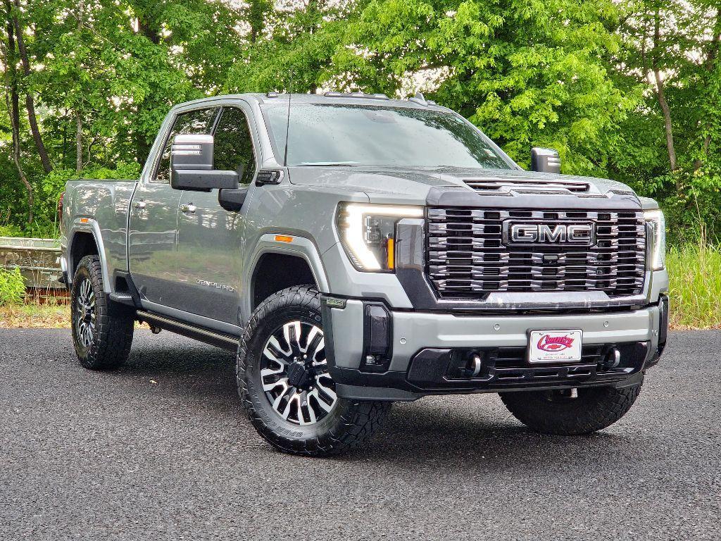 used 2024 GMC Sierra 2500 car, priced at $86,200