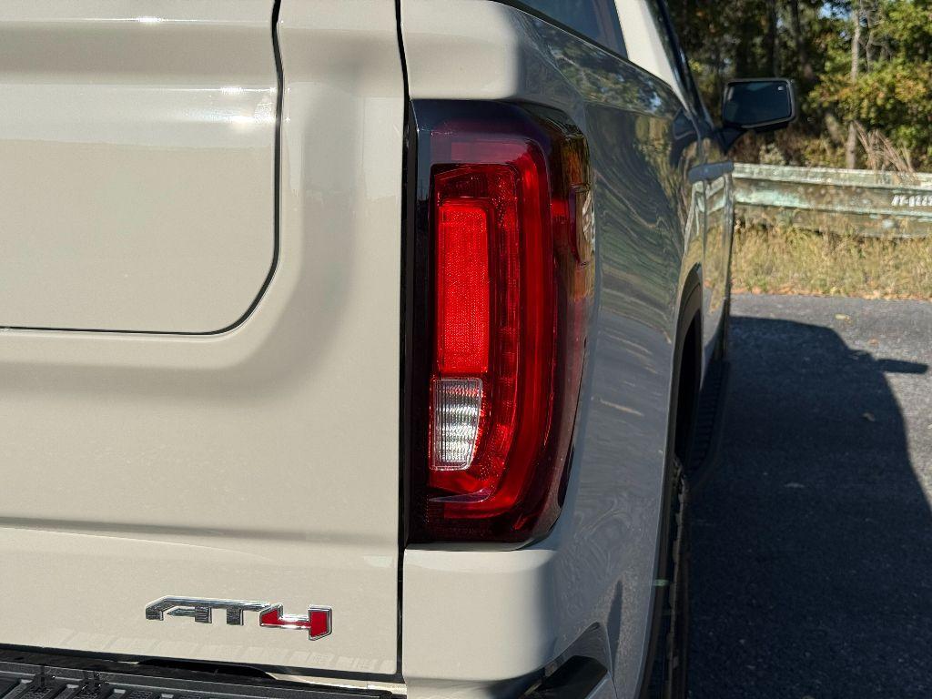 new 2026 GMC Sierra 1500 car, priced at $68,093