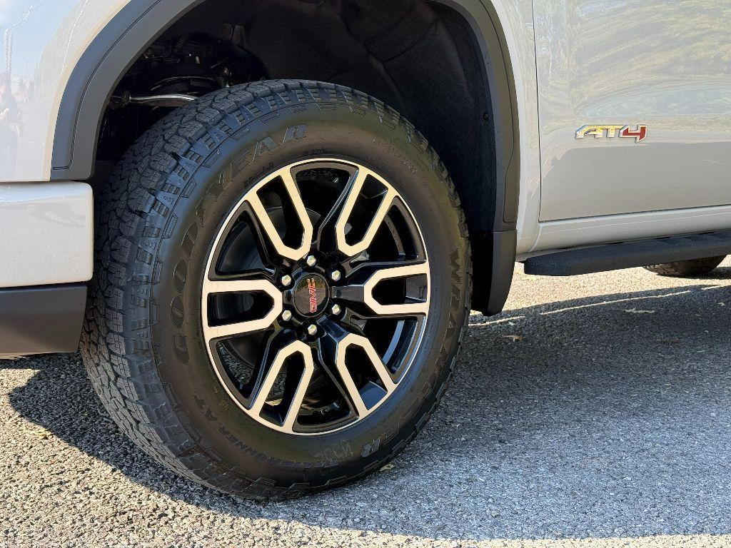 new 2026 GMC Sierra 1500 car, priced at $68,093