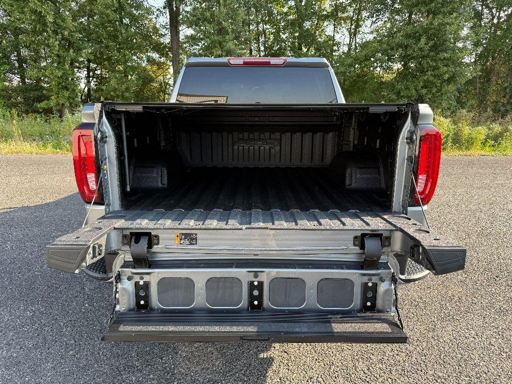 used 2021 GMC Sierra 1500 car, priced at $47,500