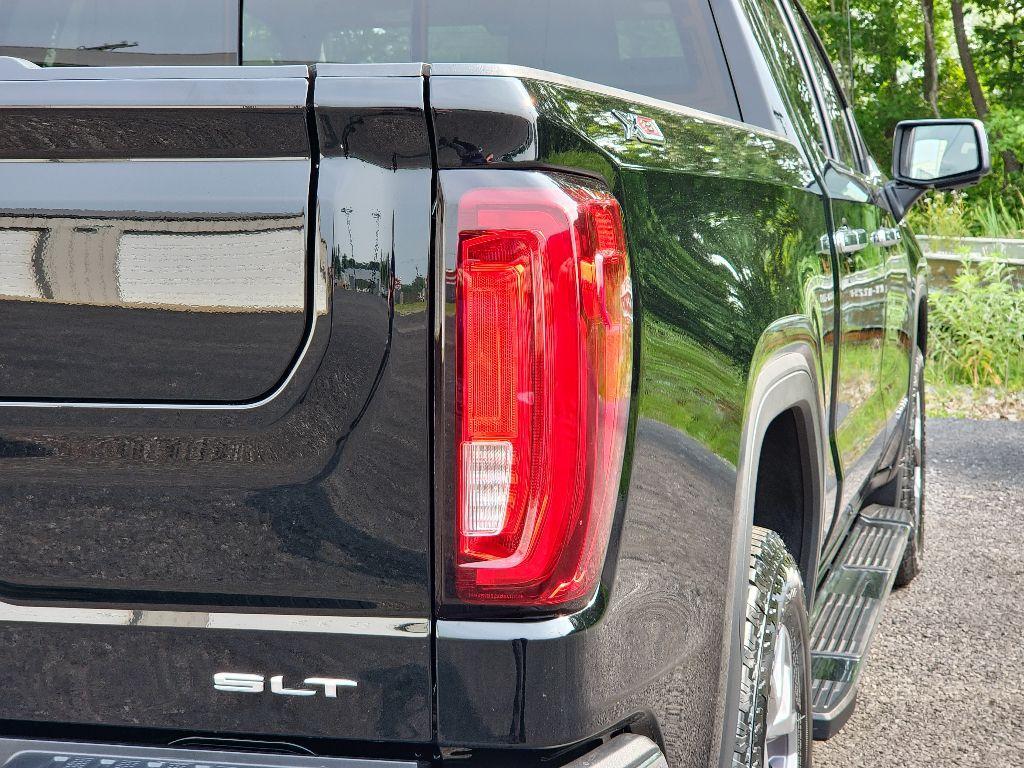new 2025 GMC Sierra 1500 car, priced at $55,499
