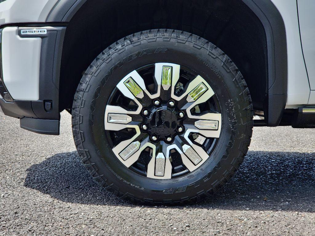 new 2025 GMC Sierra 2500 car, priced at $83,853