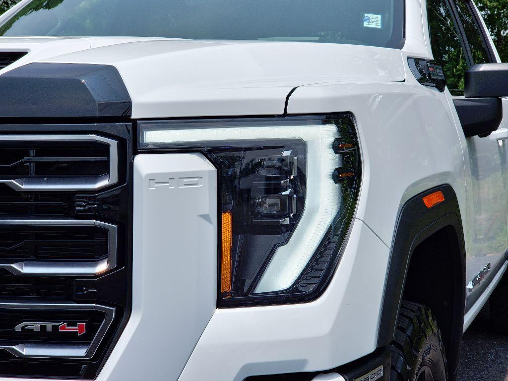 new 2025 GMC Sierra 2500 car, priced at $72,937
