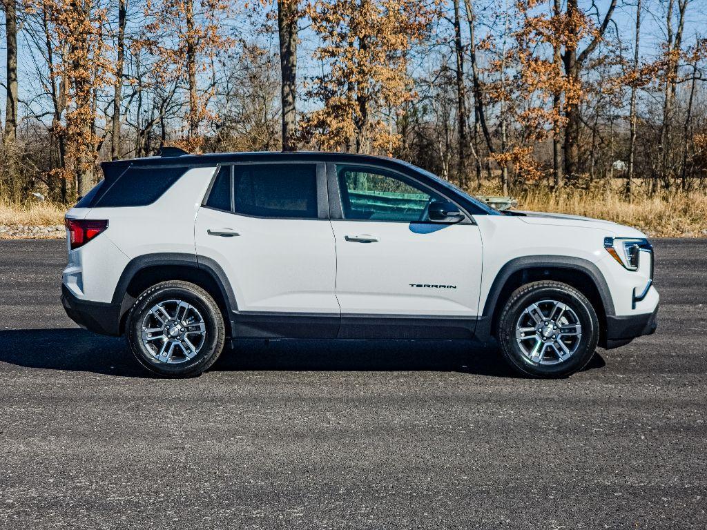 new 2025 GMC Terrain car, priced at $33,890