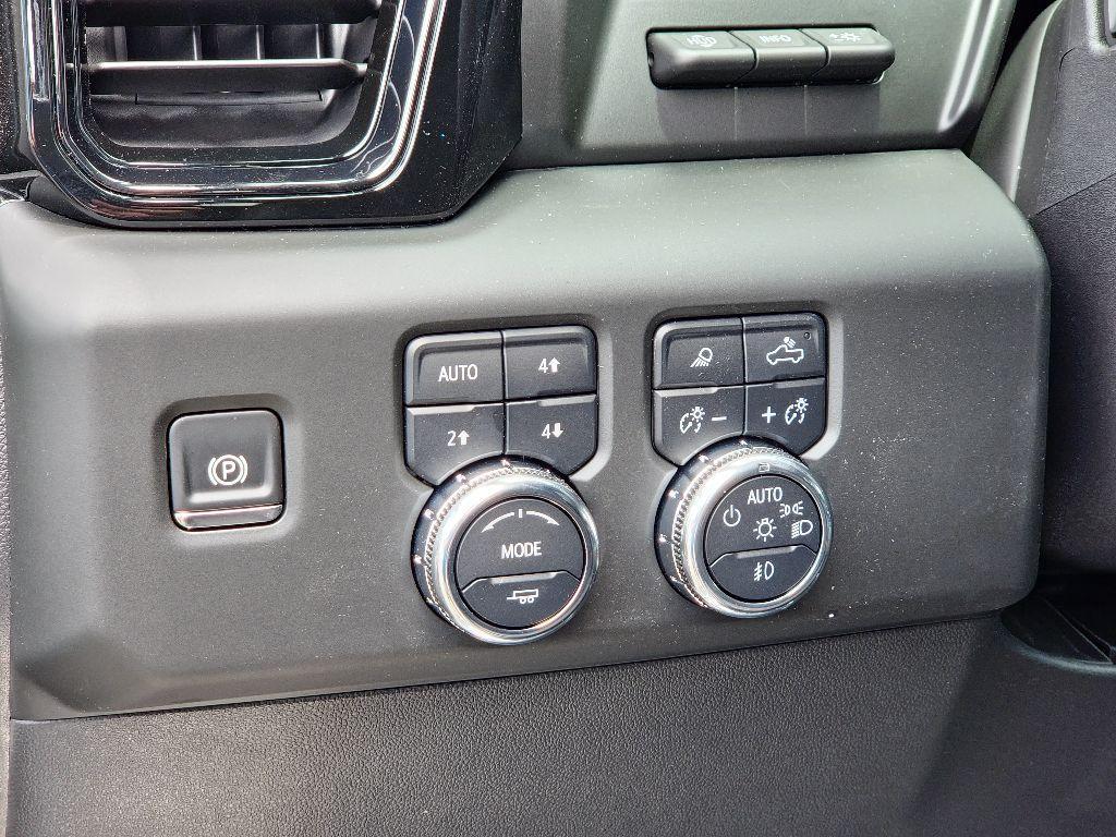 new 2025 GMC Sierra 1500 car, priced at $61,598