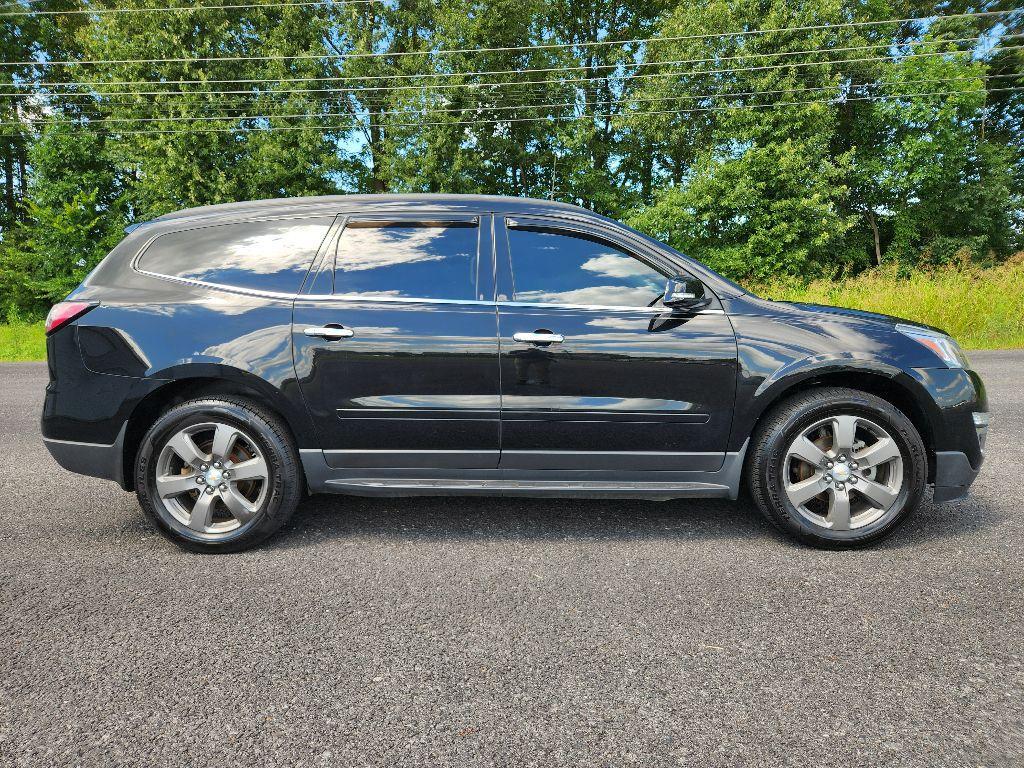 used 2017 Chevrolet Traverse car, priced at $8,250