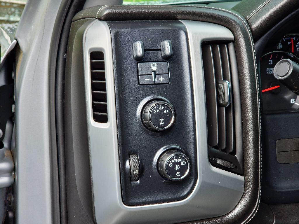 used 2015 GMC Sierra 2500 car, priced at $30,750