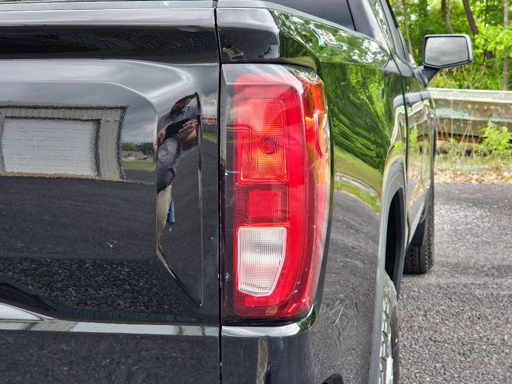 used 2021 GMC Sierra 1500 car, priced at $31,500