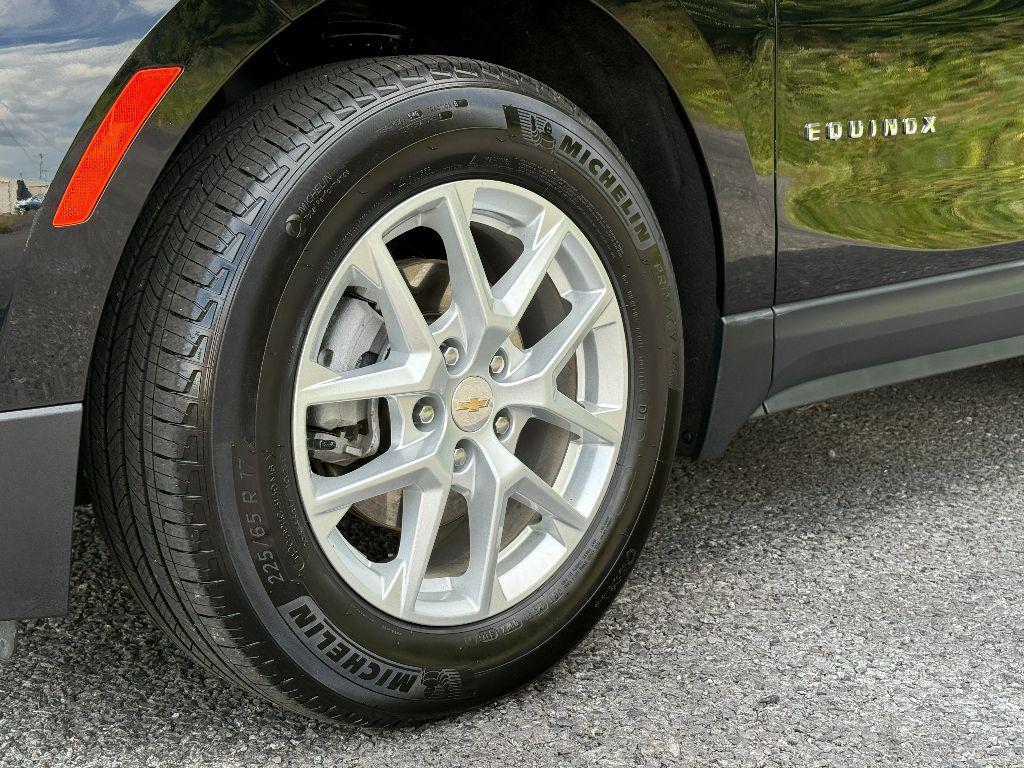 used 2024 Chevrolet Equinox car, priced at $21,850