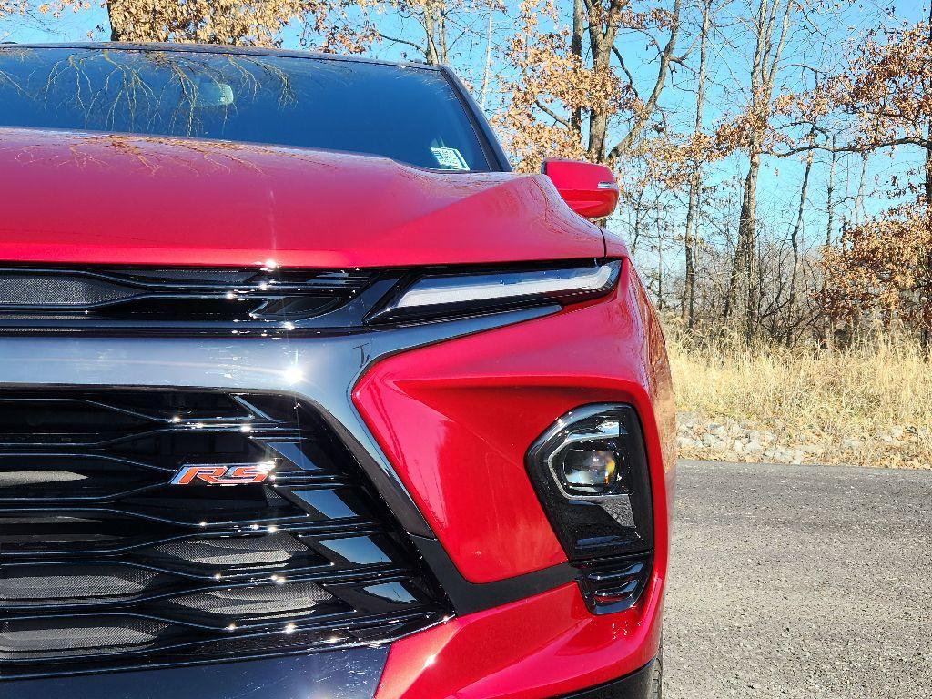 new 2025 Chevrolet Blazer car, priced at $46,925