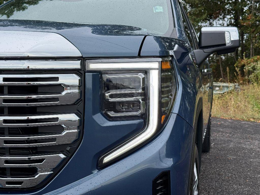 new 2026 GMC Sierra 1500 car, priced at $70,187