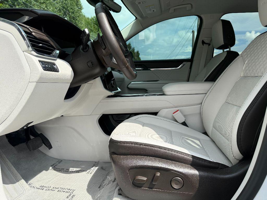 used 2024 GMC Acadia car, priced at $50,250