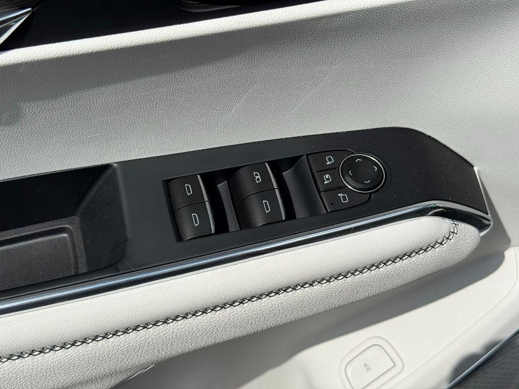used 2024 GMC Acadia car, priced at $50,250