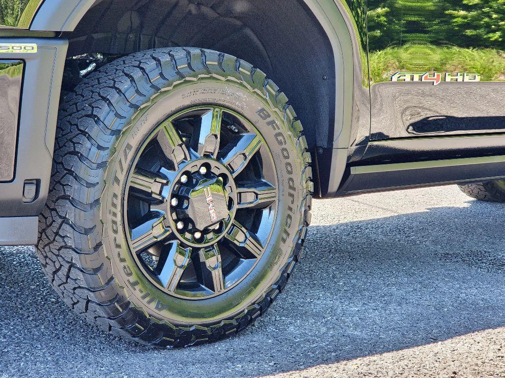 new 2025 GMC Sierra 2500 car, priced at $83,456