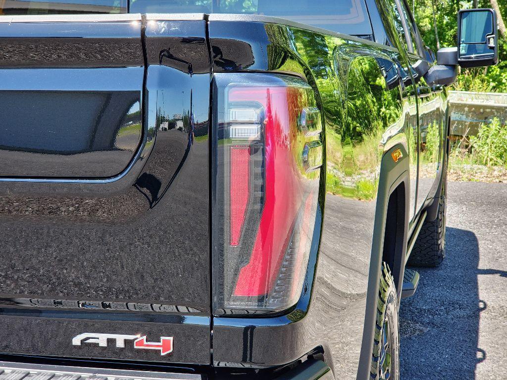 new 2025 GMC Sierra 2500 car, priced at $83,456