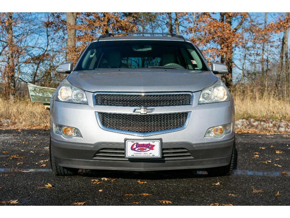 used 2010 Chevrolet Traverse car, priced at $7,999