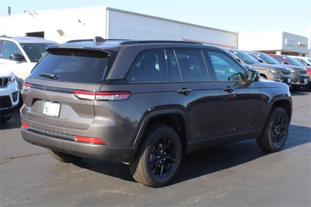 new 2024 Jeep Grand Cherokee car, priced at $40,613