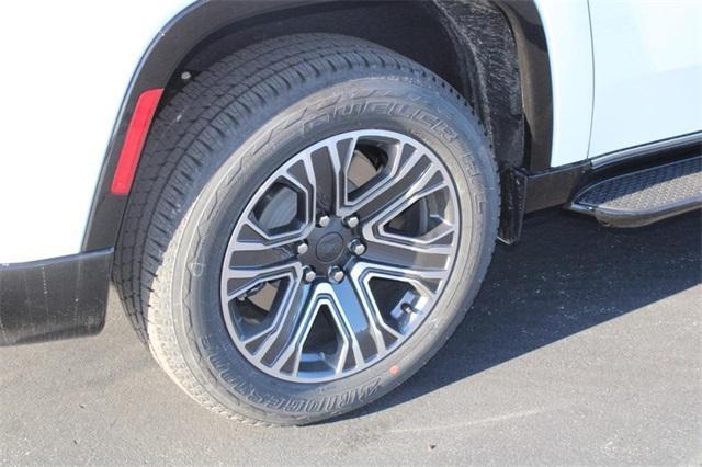 new 2024 Jeep Wagoneer L car, priced at $70,578