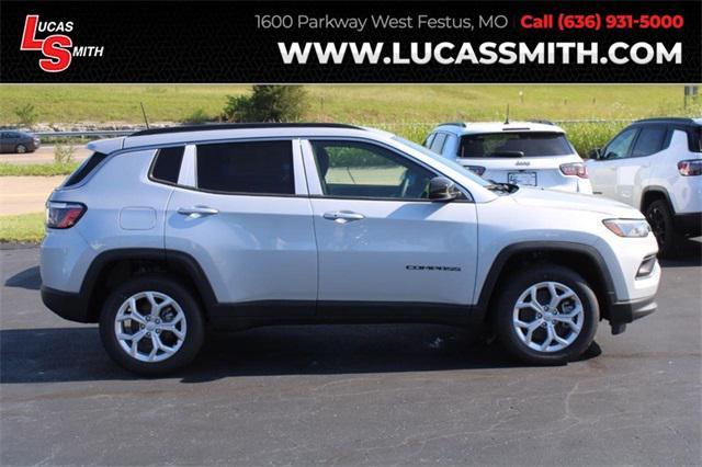 new 2024 Jeep Compass car, priced at $29,082