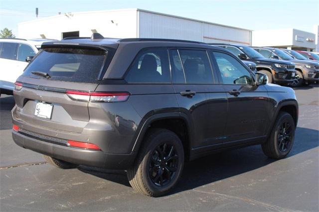 new 2024 Jeep Grand Cherokee car, priced at $37,582