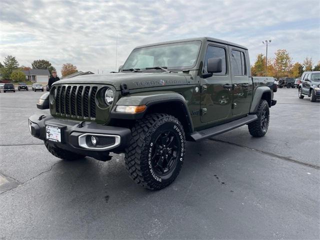 used 2021 Jeep Gladiator car, priced at $31,499