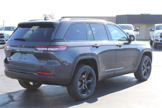 new 2024 Jeep Grand Cherokee car, priced at $38,904