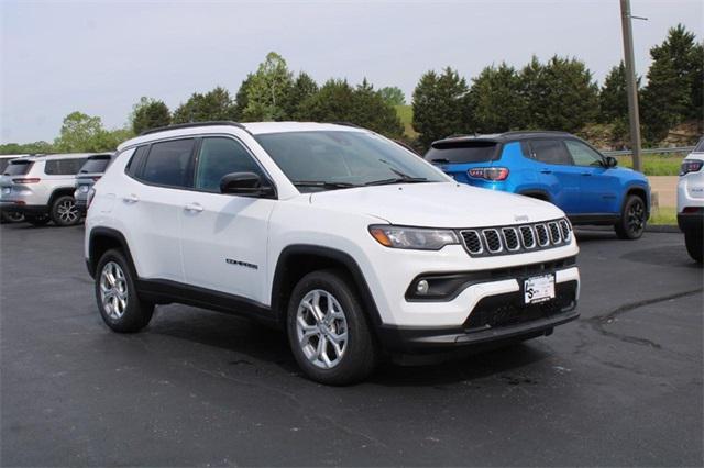 new 2024 Jeep Compass car, priced at $25,921
