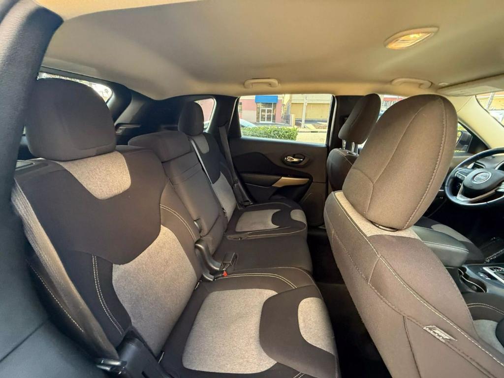 used 2018 Jeep Cherokee car, priced at $12,999