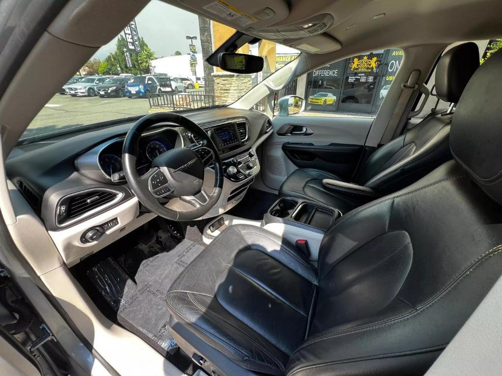 used 2020 Chrysler Pacifica car, priced at $14,299