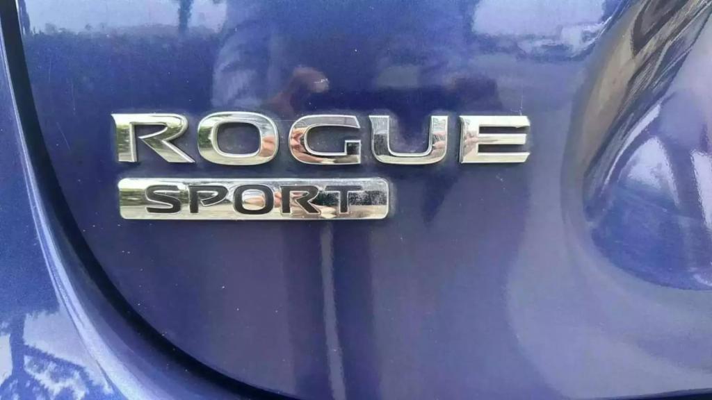 used 2018 Nissan Rogue Sport car, priced at $12,499