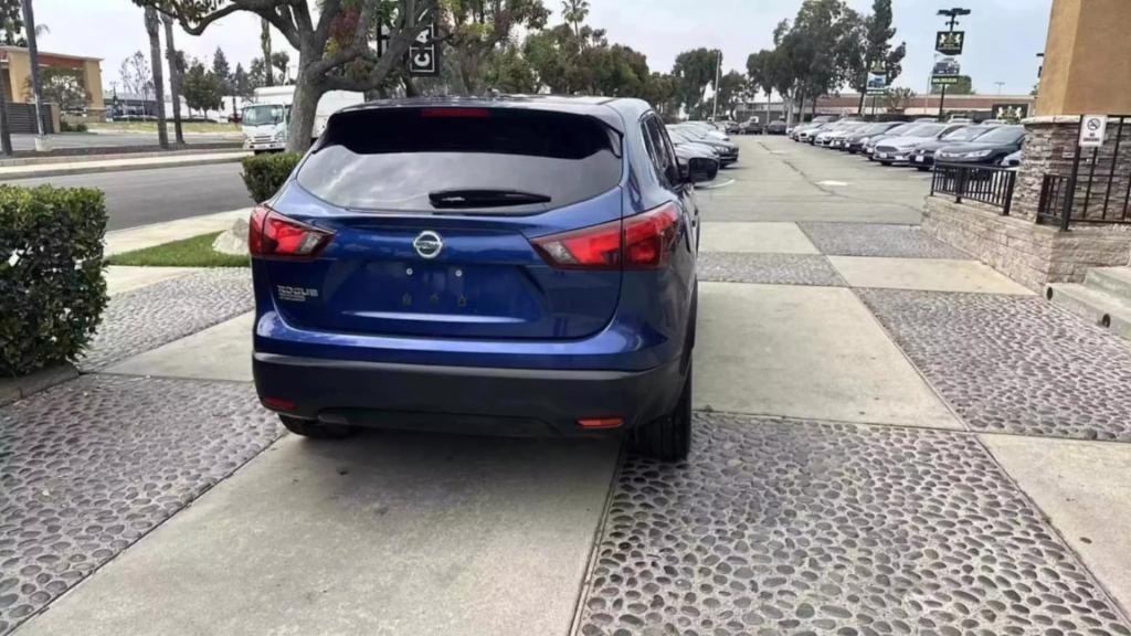 used 2018 Nissan Rogue Sport car, priced at $12,499