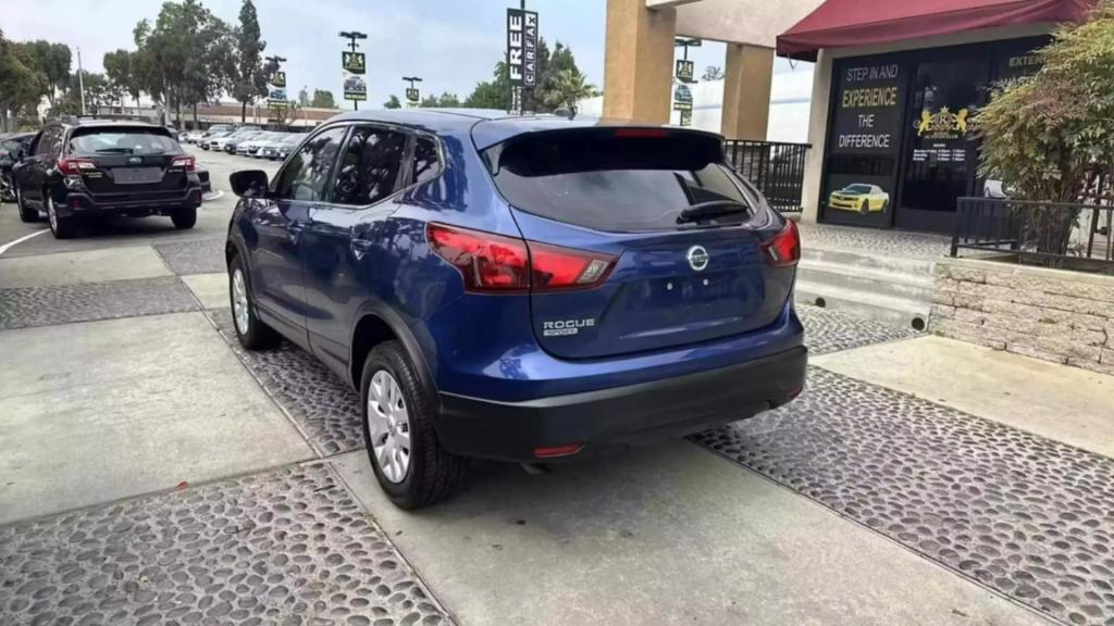 used 2018 Nissan Rogue Sport car, priced at $12,499