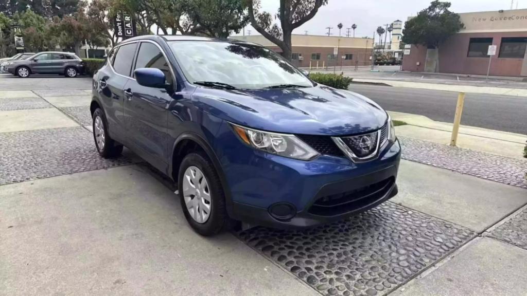 used 2018 Nissan Rogue Sport car, priced at $12,499