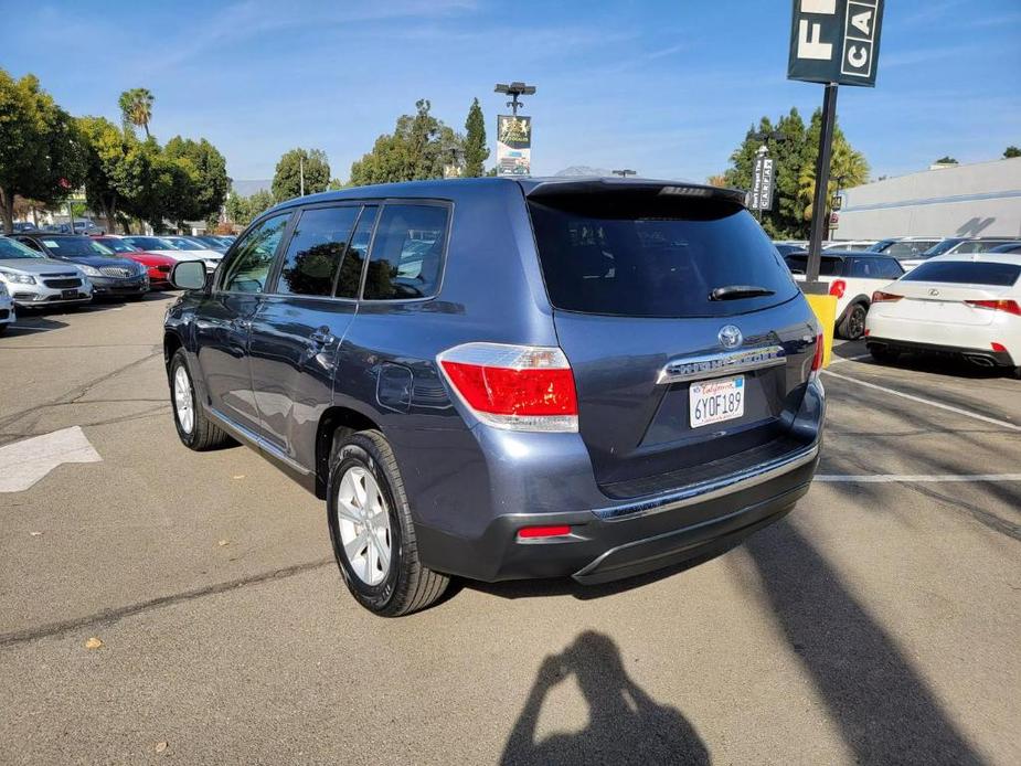 used 2013 Toyota Highlander car, priced at $12,499