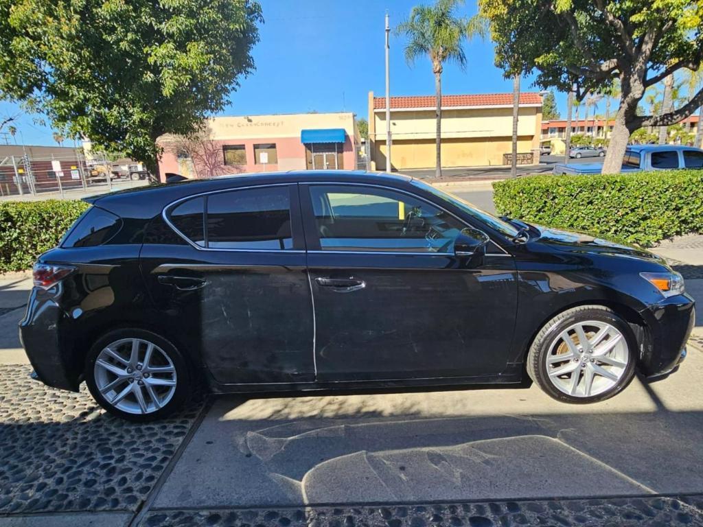 used 2014 Lexus CT 200h car, priced at $11,999