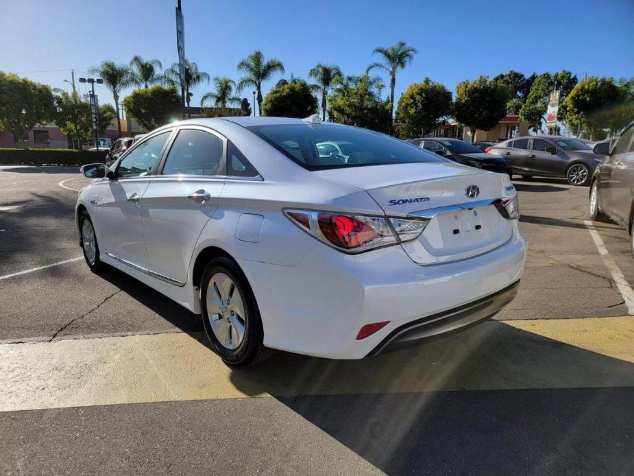 used 2015 Hyundai Sonata Hybrid car, priced at $13,999