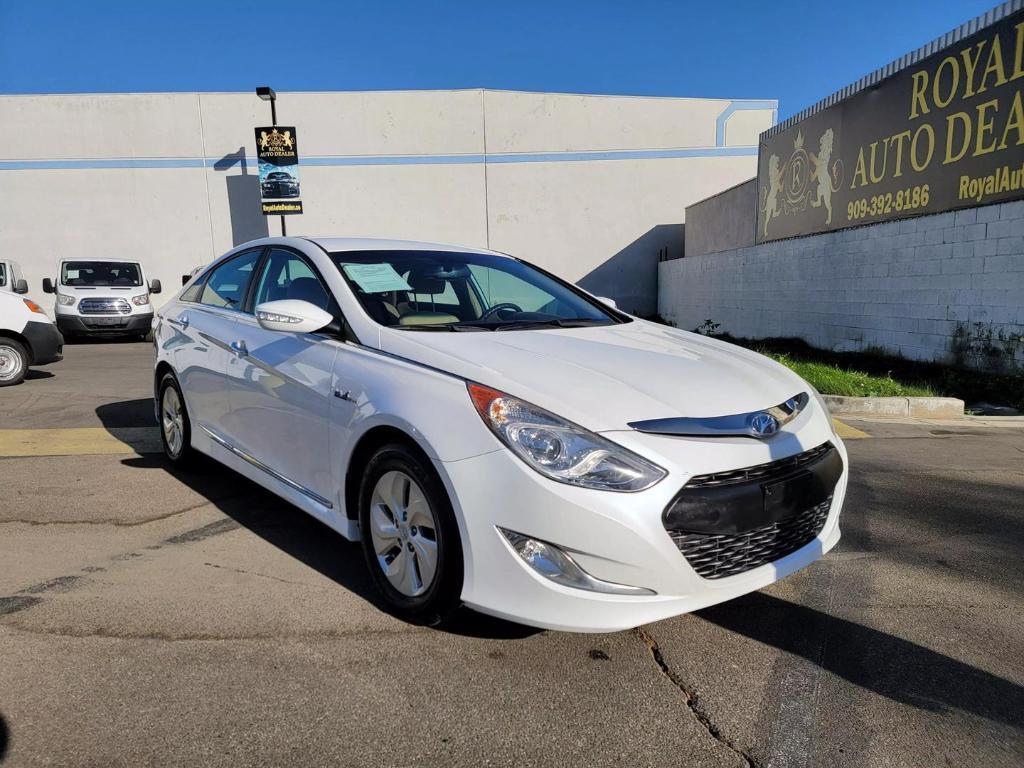 used 2015 Hyundai Sonata Hybrid car, priced at $13,999